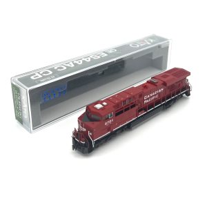 Kato 176-8944-DCC N Scale GE ES44AC w/DCC, Canadian Pacific #8701